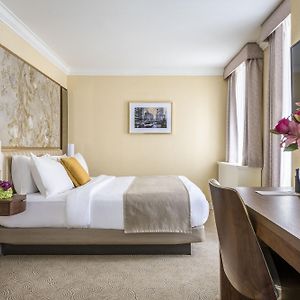 Executive King Room